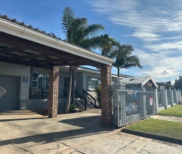 3 Bedroom Property for Sale in Bothasrus Eastern Cape